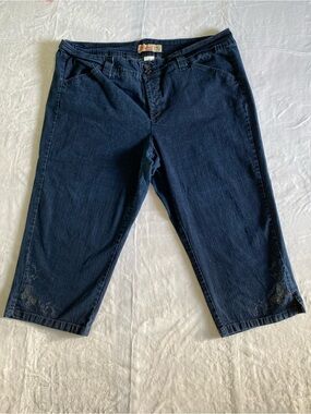 Classic Capri Women’s Cropped Dark Blue Relaxed Jeans Plus Size